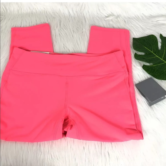 Gap Fit Leggings Neon Pink Cropped Capri Sz M - Picture 2 of 6